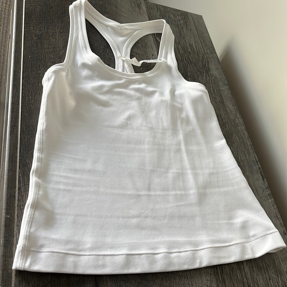 lululemon athletica Tops - NWOT Lululemon cool racer back crop tank